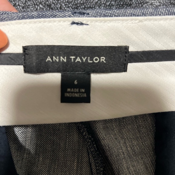 Ann Taylor Like New - Linen Trouser Pant - Picture 4 of 5